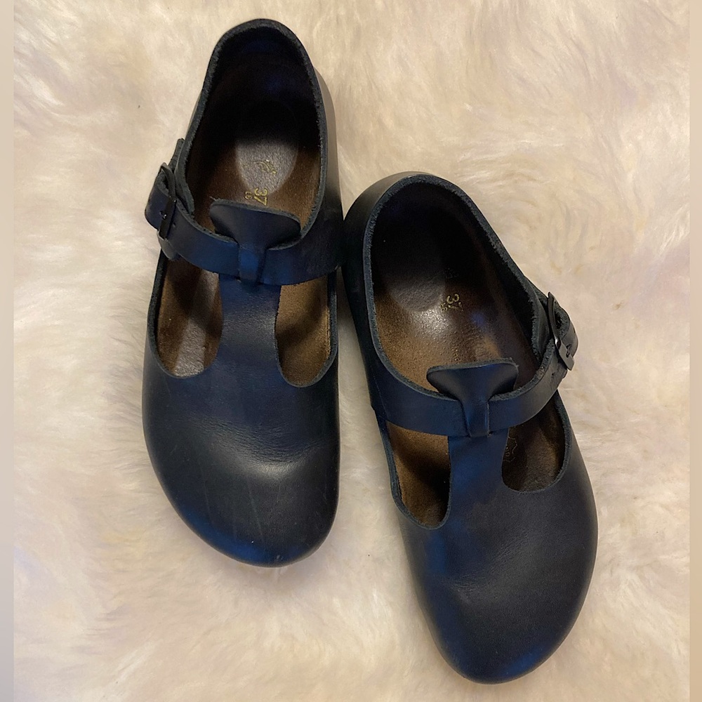 birkenstock london clog in black oiled leather